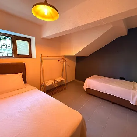 Kastro 4*